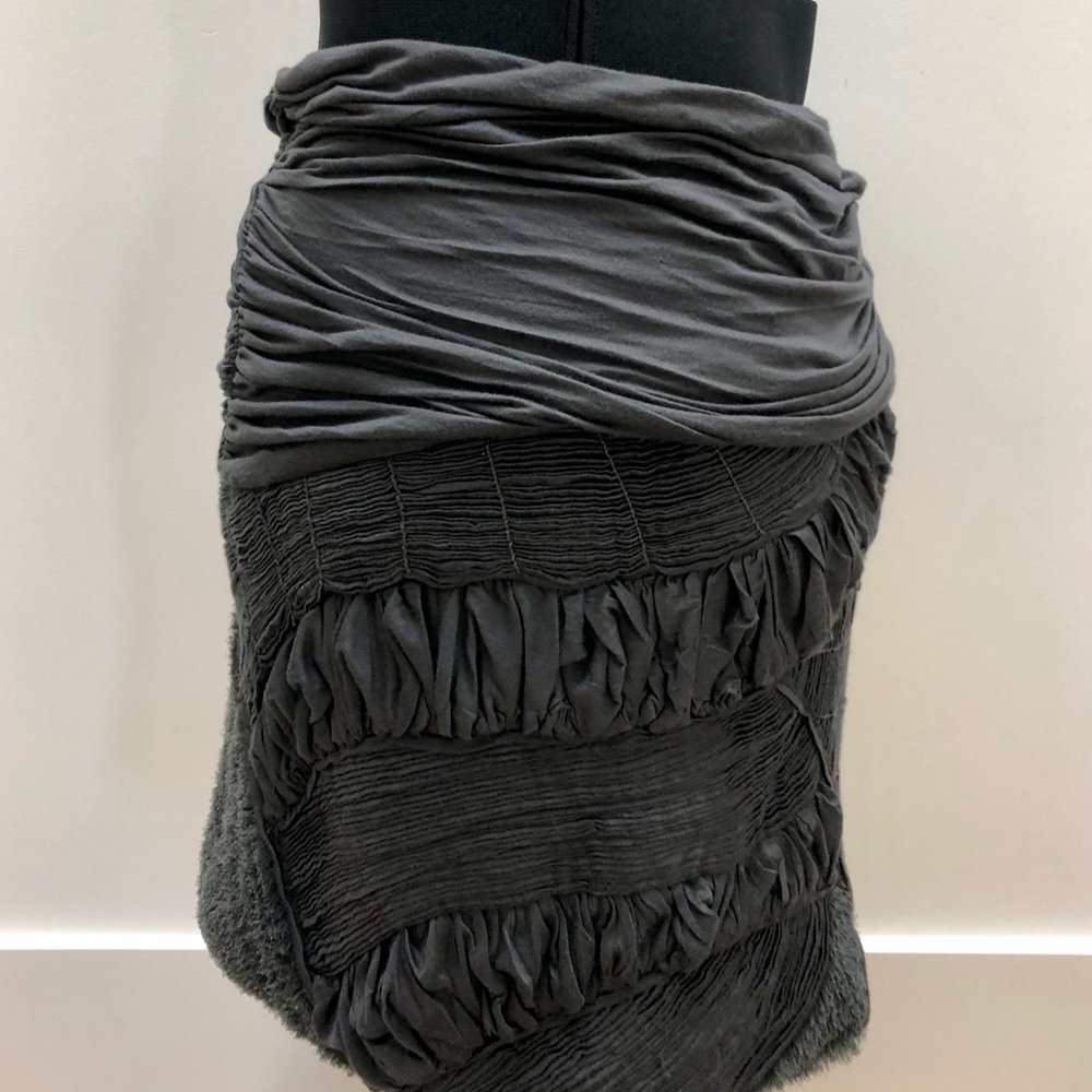 Yigal Azrouel New with Tags Grey Pencil Skirt on a Size 2.